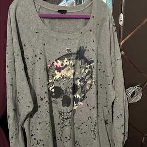Torrid S4 Gray Skull Graphic Long Sleeve Shirt